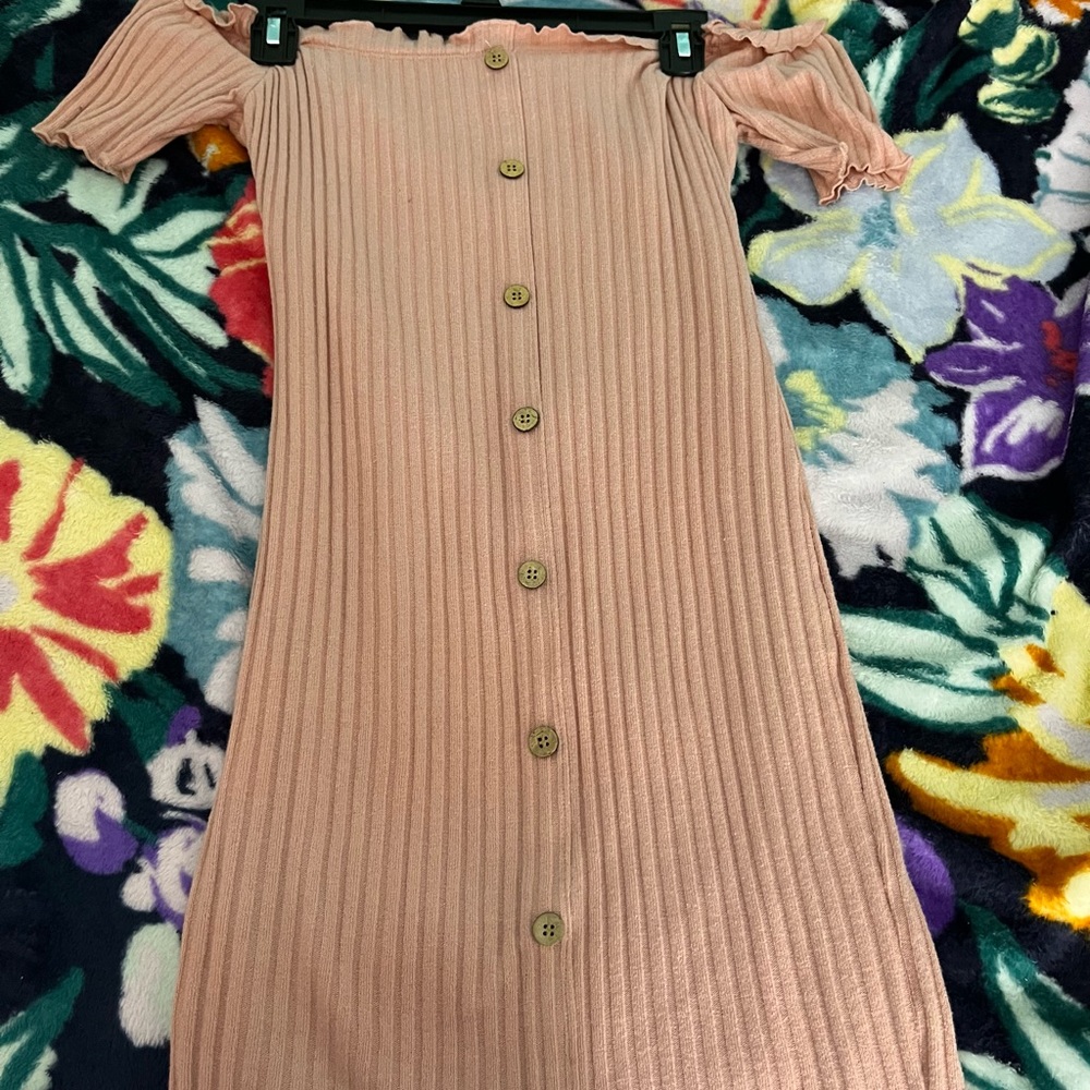 Tight pink dress